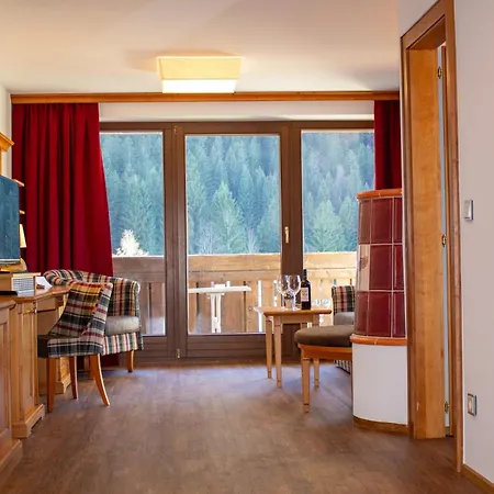 Szálloda Tyrol Am